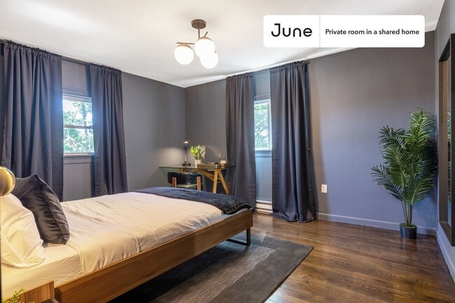 Photo - Room in Shared 6 bed/4 bath home Unit E