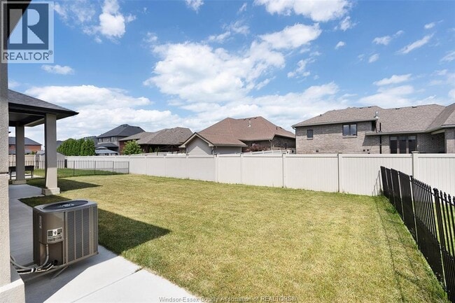 Photo - 1390 Barkley Ave