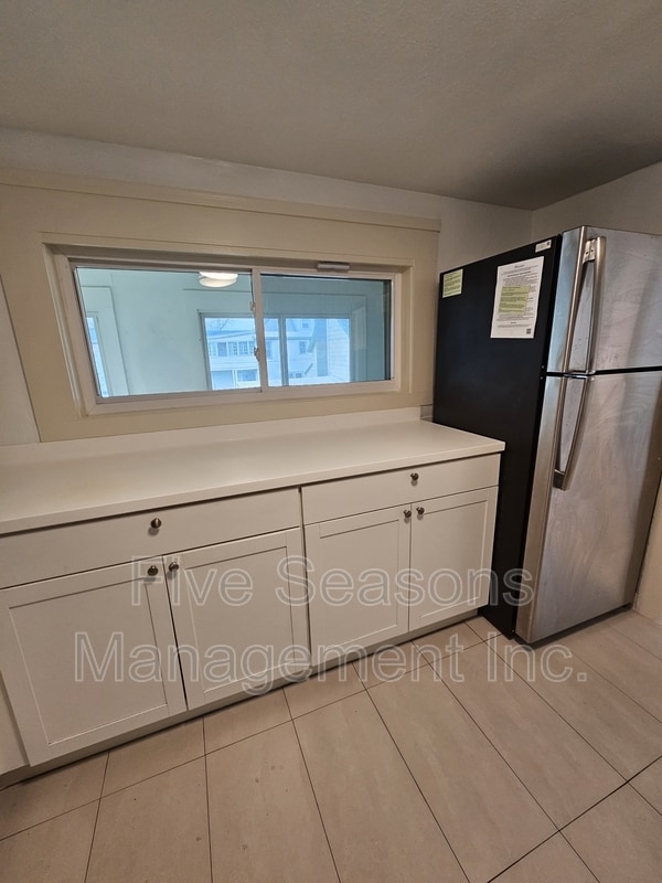 Photo - 32 Intervale Ave