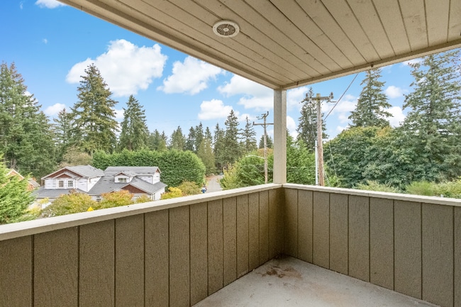 Photo - 12520 Roosevelt Way NE Unit 402