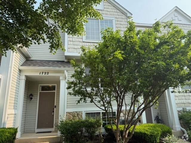 Building Photo - 1722 Middlebury Dr Rental