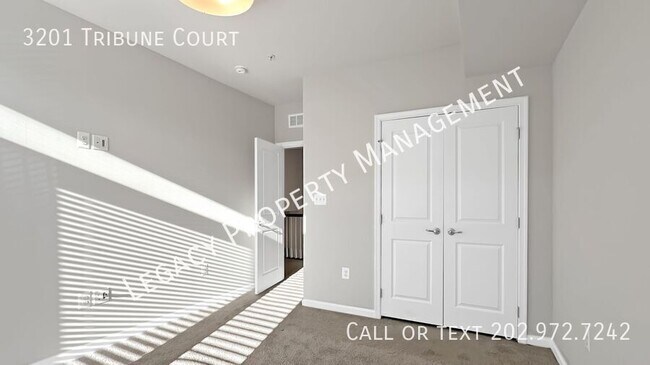 3201 Tribune Ct