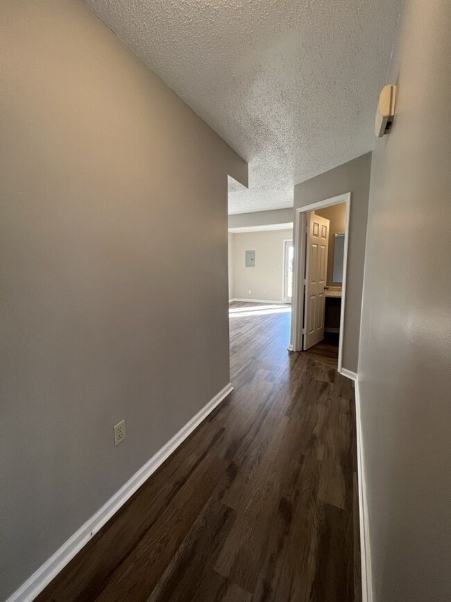 Photo - 154 W Peach St