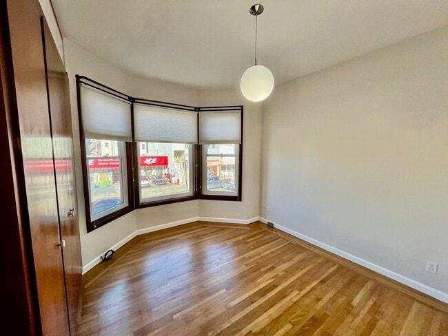 Photo - PM0432 Unit 145A