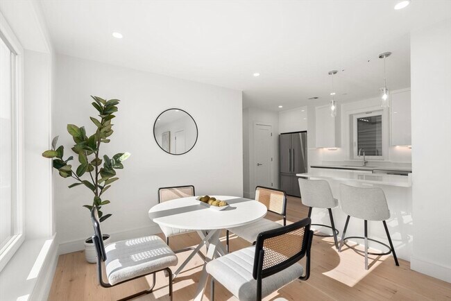 Photo - 90 A St Unidad 3