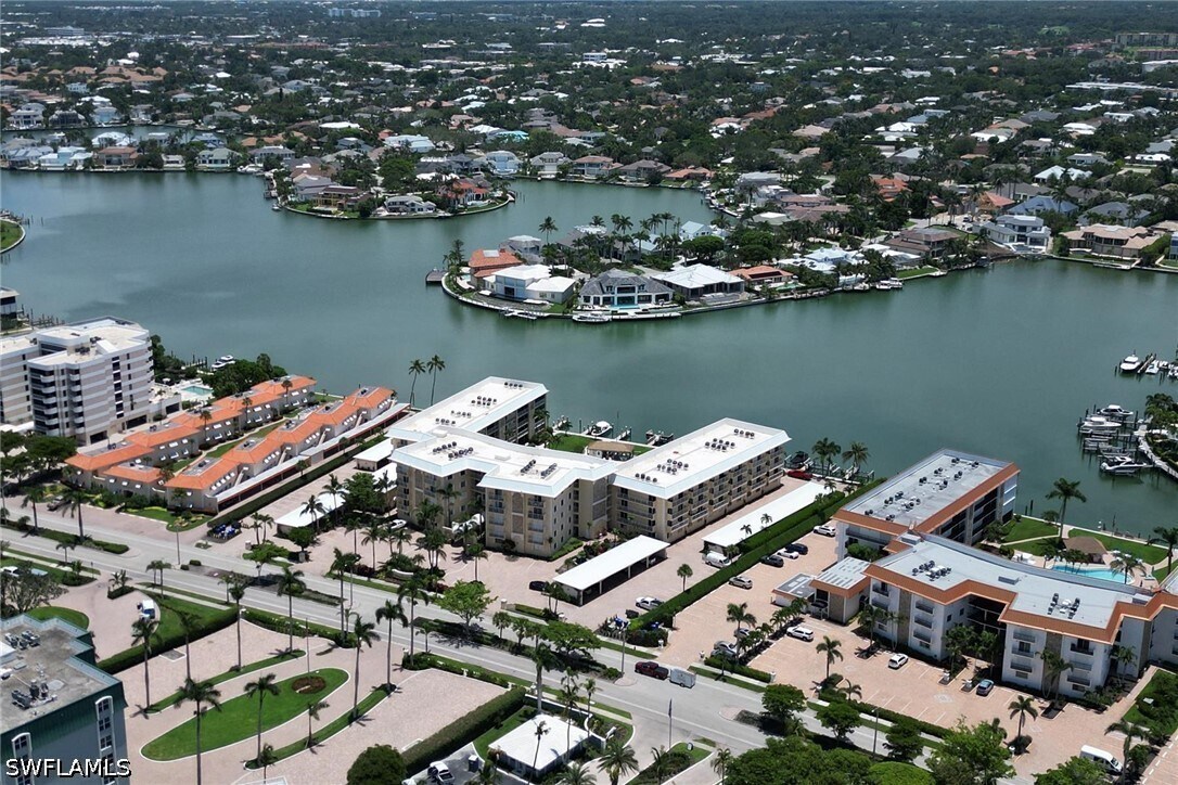 Photo - 3000 Gulf Shore Blvd N Unidad 213