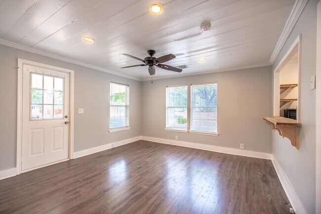 Photo - Charming East Austin 2BR w/ Character & Walkable Location