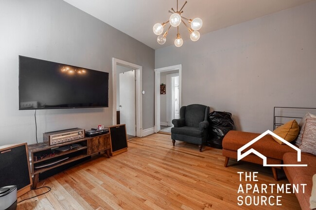 Photo - 3109 W Augusta Blvd Unit 1R