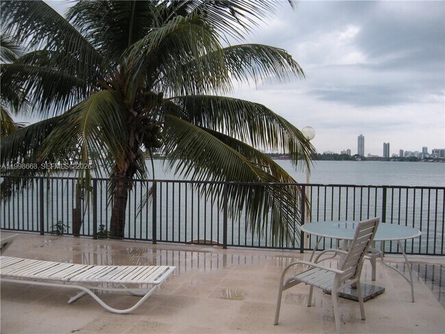 Photo - 7545 E Treasure Dr Unit 2K