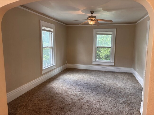 236-236 N Oakland Ave Unit 236 Oakland Ave
