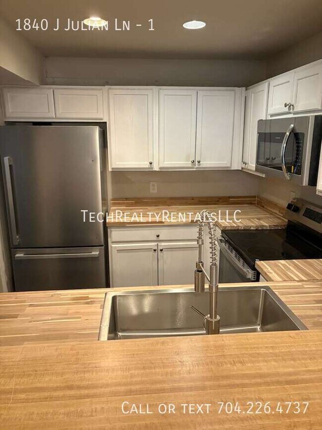 Photo - 1840 J Julian Ln