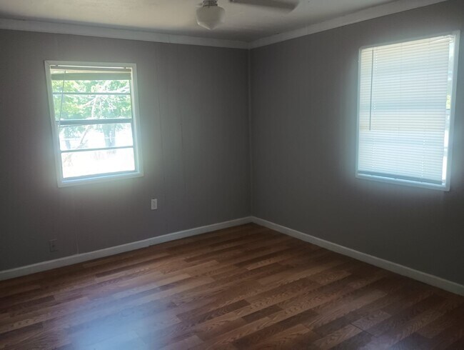 Photo - 2722 W Green St