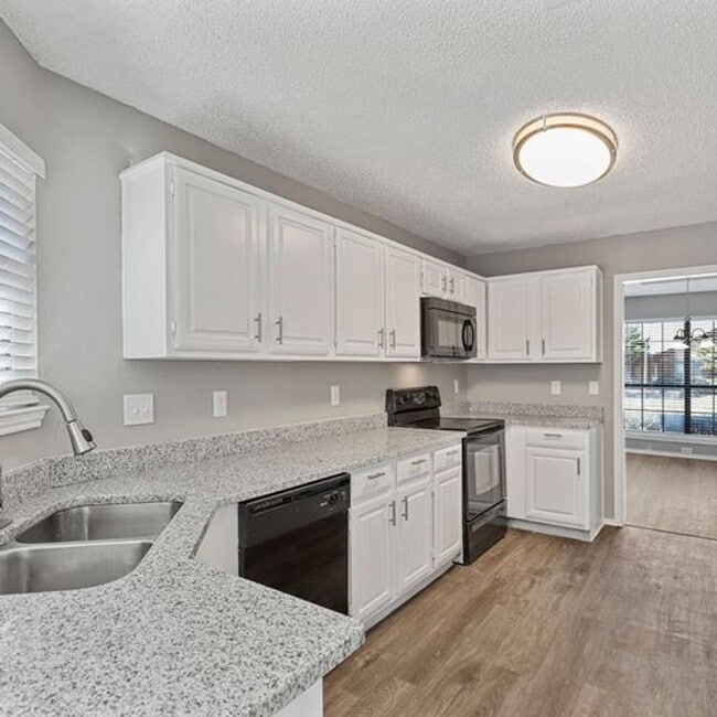 Photo - 4047 St Christopher Ln Unit 4049