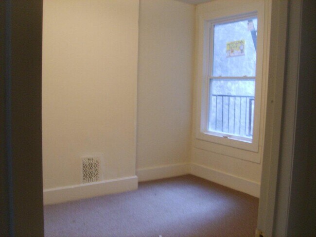 Photo - 834 N Carey St Unit 3