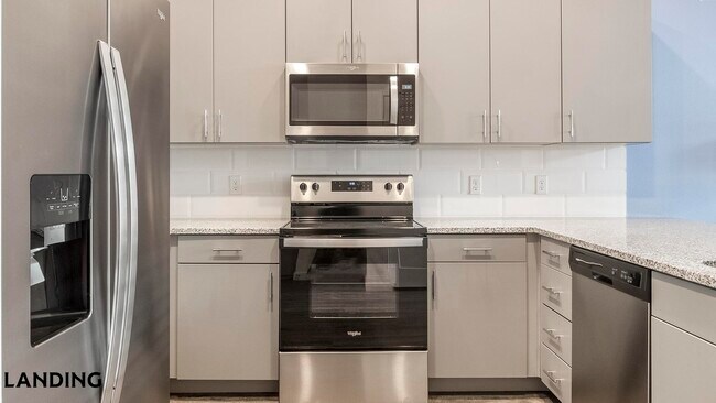 Photo - 185 Polaris Pointe Unidad 3-109