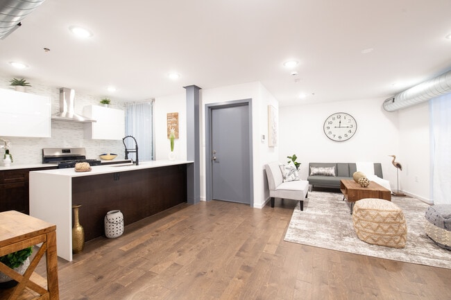 2059 Germantown Ave Unit 10