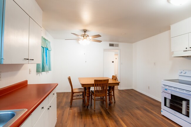 Photo - 1633 Stull Dr