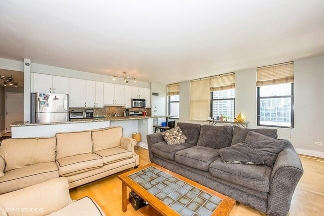 Photo - 330 N Jefferson St Unit 1405