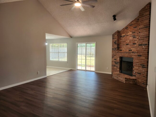Photo - 1884 N Albany Ln
