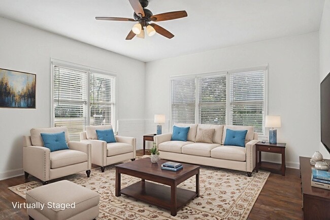 Photo - 308 Taylor Rd