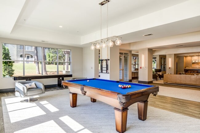 The Aventine Greenville Apartment Homes