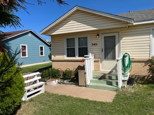 Photo - 3411 NE 22nd Ave