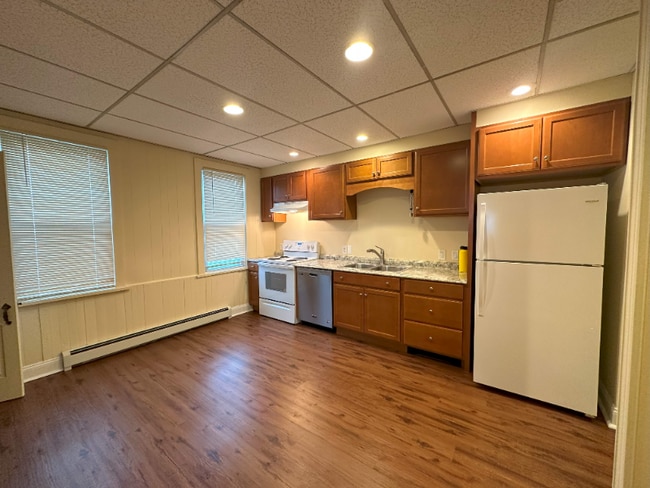 Photo - 952 Cherry St Unit 101