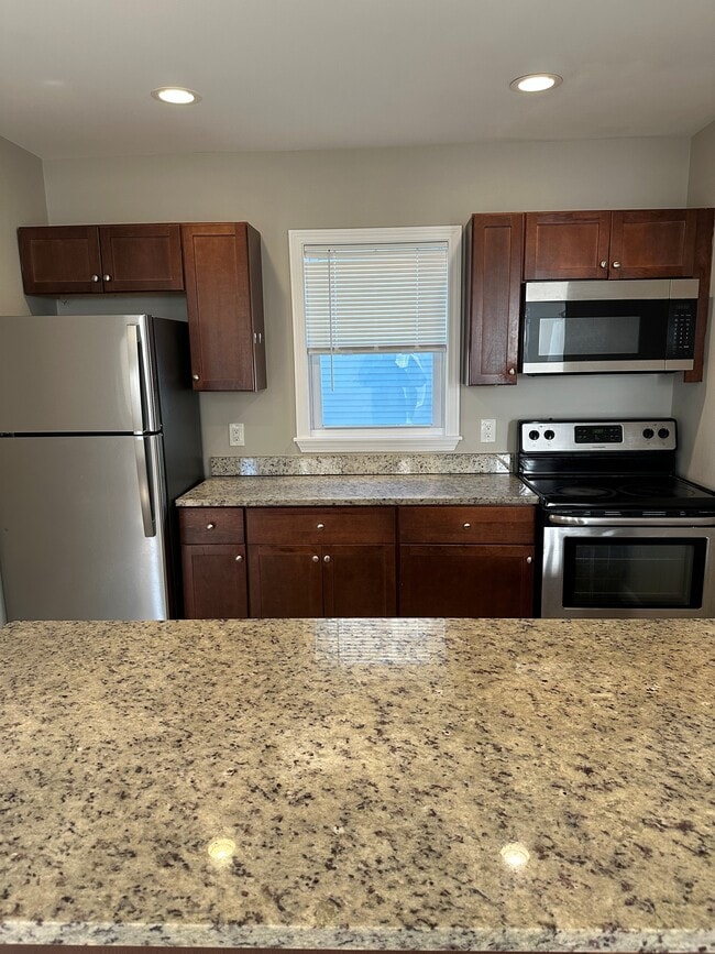 Photo - 91 Homes Ave Unit 2