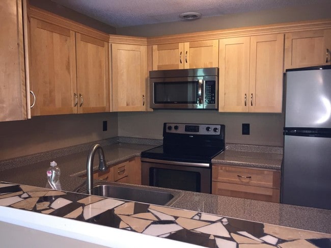 Photo - 175 Mill Pond Rd Unit 432