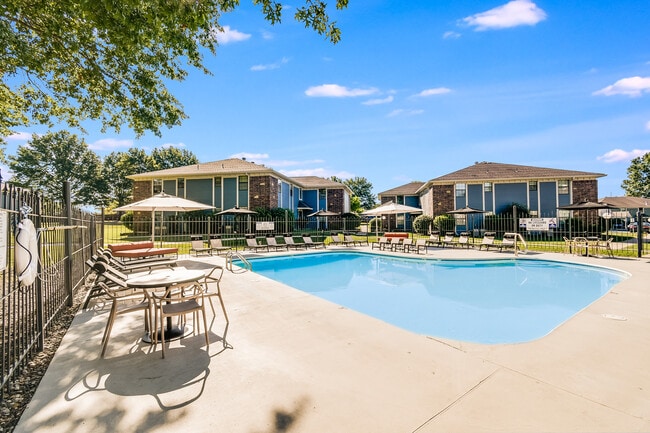 Sparkling Swimming Pool - The Arbor Apartments and Townhomes
