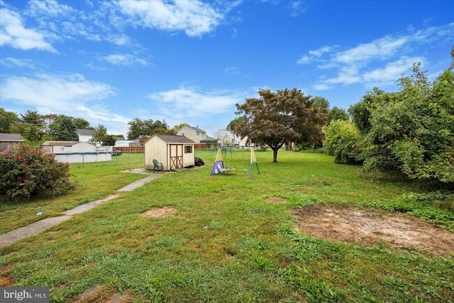 Building Photo - 1000 Main Ave