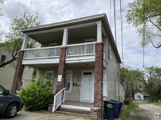 Building Photo - 1600 Elm Ave Unit #3 Rental