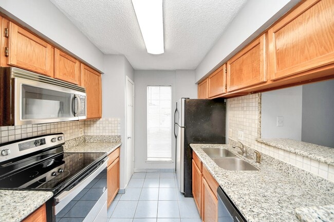 Building Photo - 3600 Jeanetta St Unit 1802