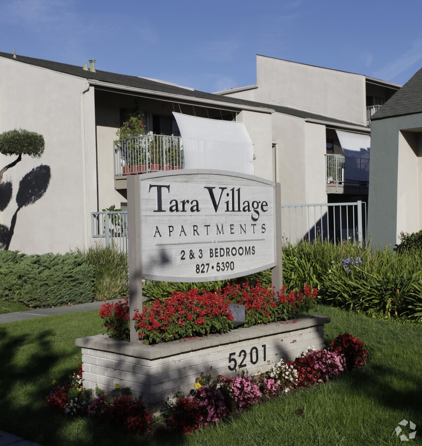 Photo - Tara Village Apartments