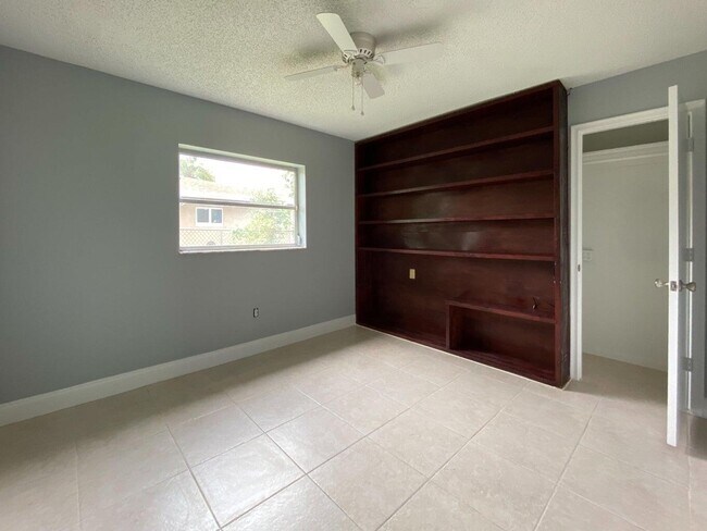 Photo - 11138 Ladino St