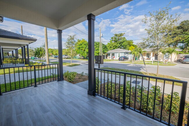 Photo - 18020 SW 103rd Ave