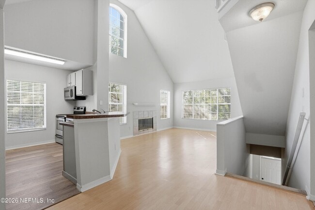 Photo - 13700 Richmond Park Dr N Unit 305