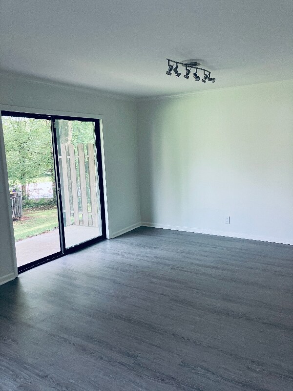 Photo - 321 Summit Ridge Cir