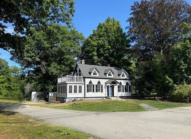 Photo - 110 Edgell Rd