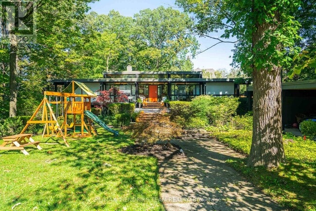 Photo - 15 Wood Dale Dr