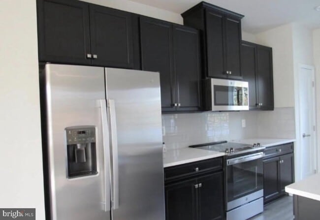 Building Photo - 1744 Scenic Lp