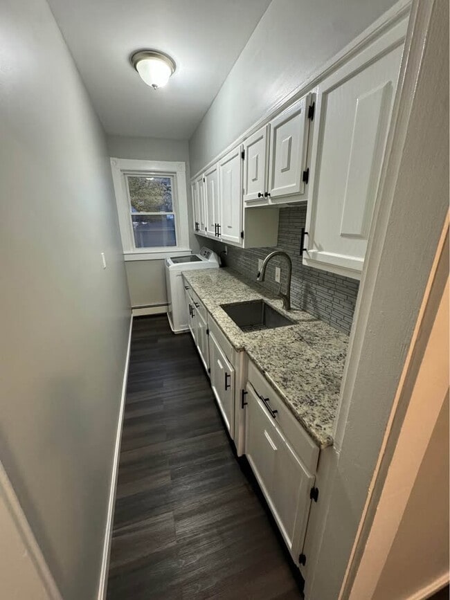 Photo - 98 Broadway Unit 2