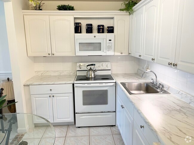 Building Photo - 297 Camden M Rental
