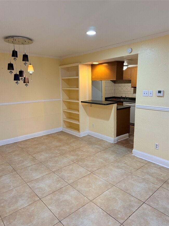 Photo - 7047 Bissonnet St Unit 32