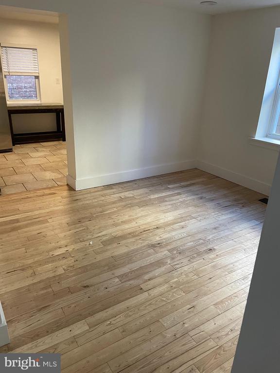 Photo - 511 Morse St