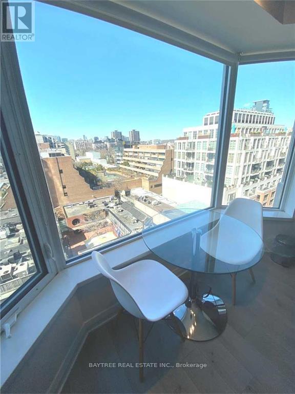 Photo - 155 Yorkville Ave Unité 920