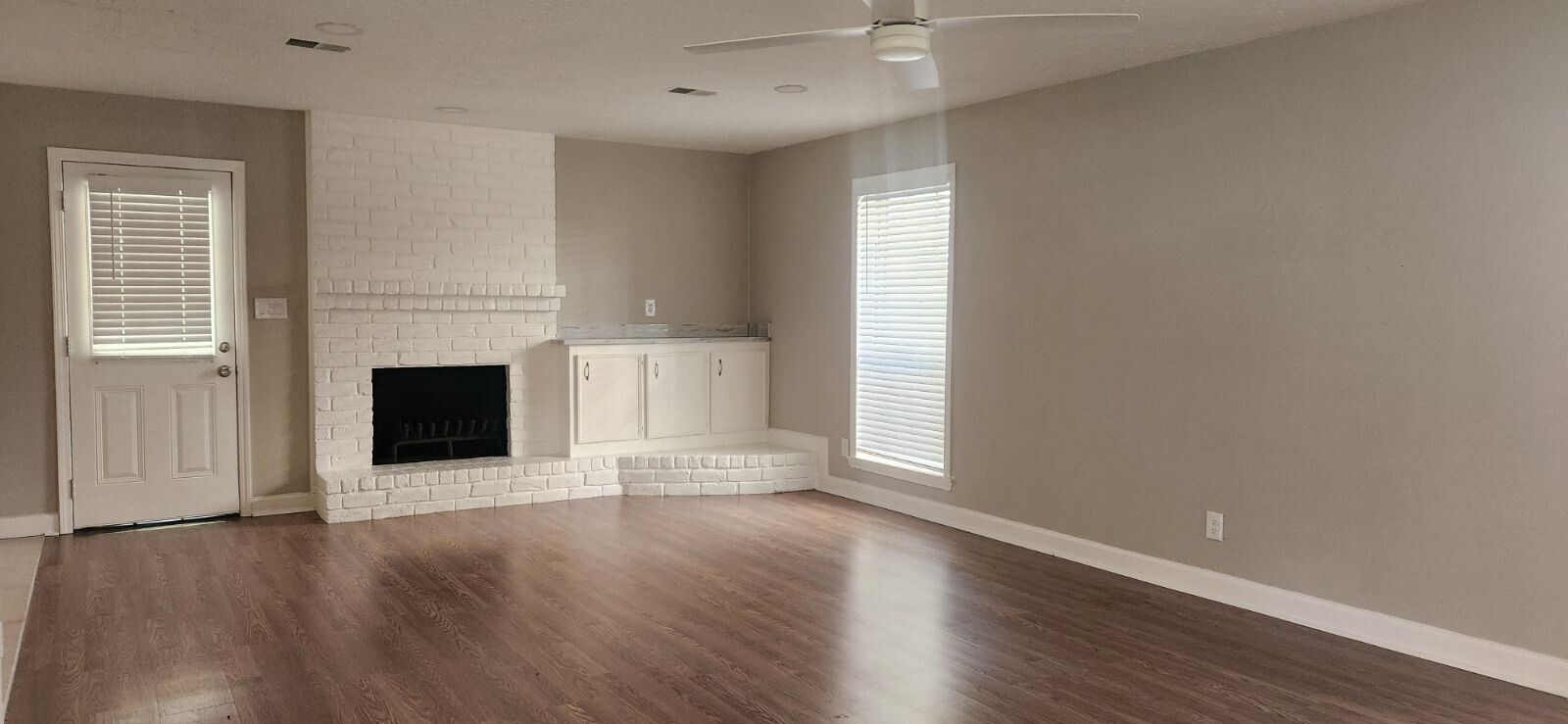 Photo - 5006 Droddy St