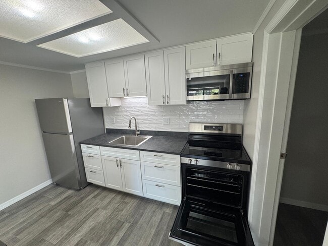 Sunrise Apartments