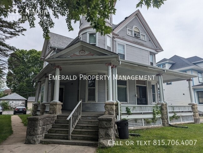 Photo - 1112 N Main St Unit 3