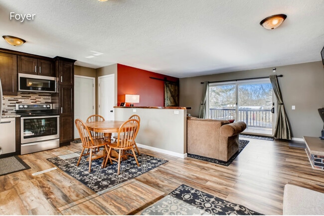 Photo - 14860 Upper 55th St N